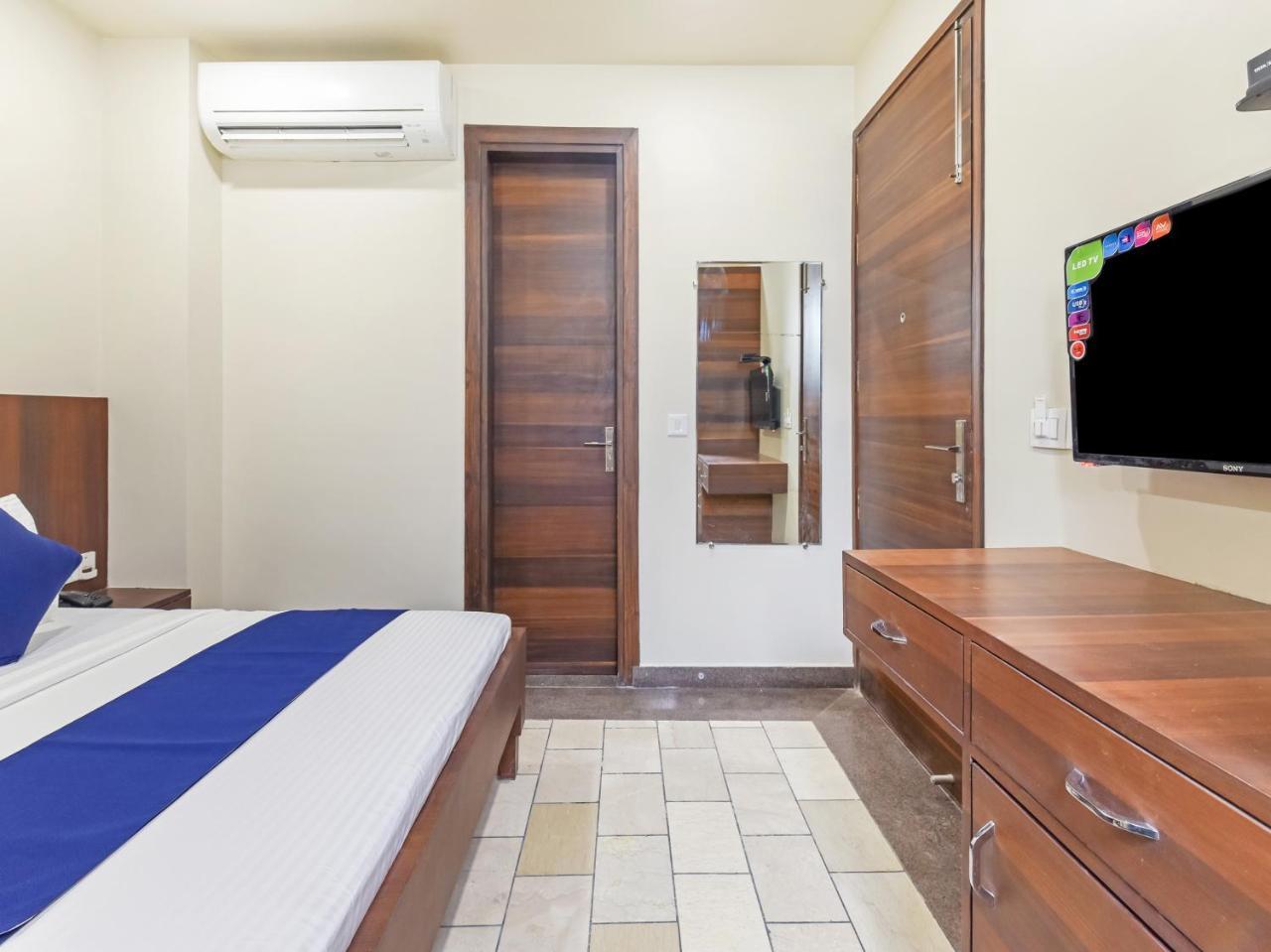 Fabexpress Marigold I Otel Yeni Delhi Dış mekan fotoğraf