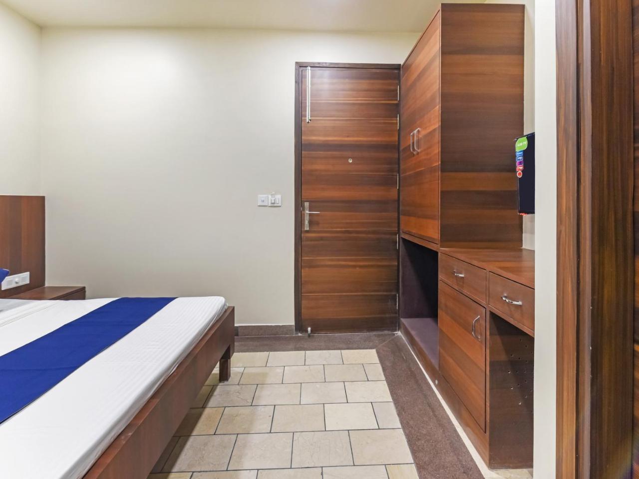 Fabexpress Marigold I Otel Yeni Delhi Dış mekan fotoğraf