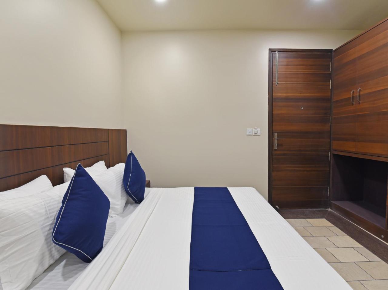 Fabexpress Marigold I Otel Yeni Delhi Dış mekan fotoğraf