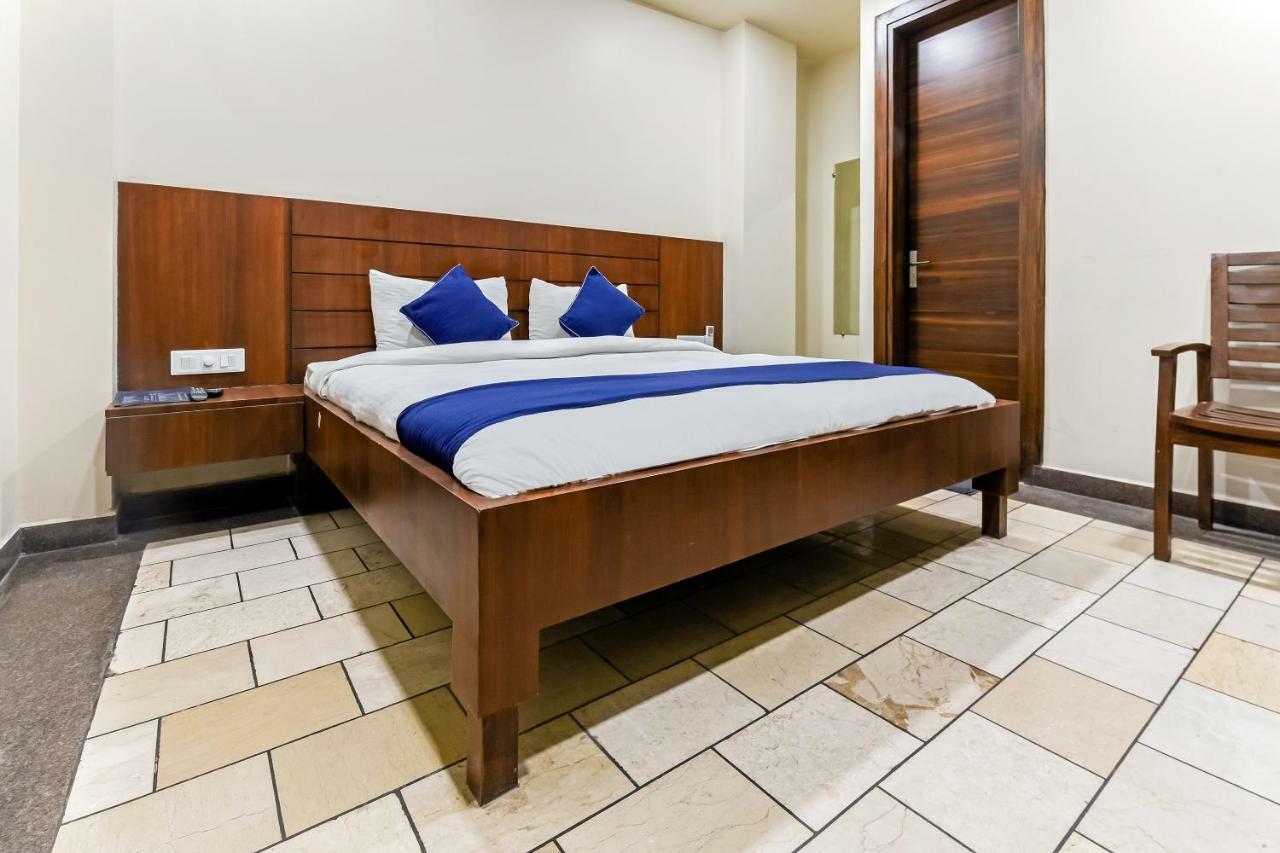 Fabexpress Marigold I Otel Yeni Delhi Dış mekan fotoğraf