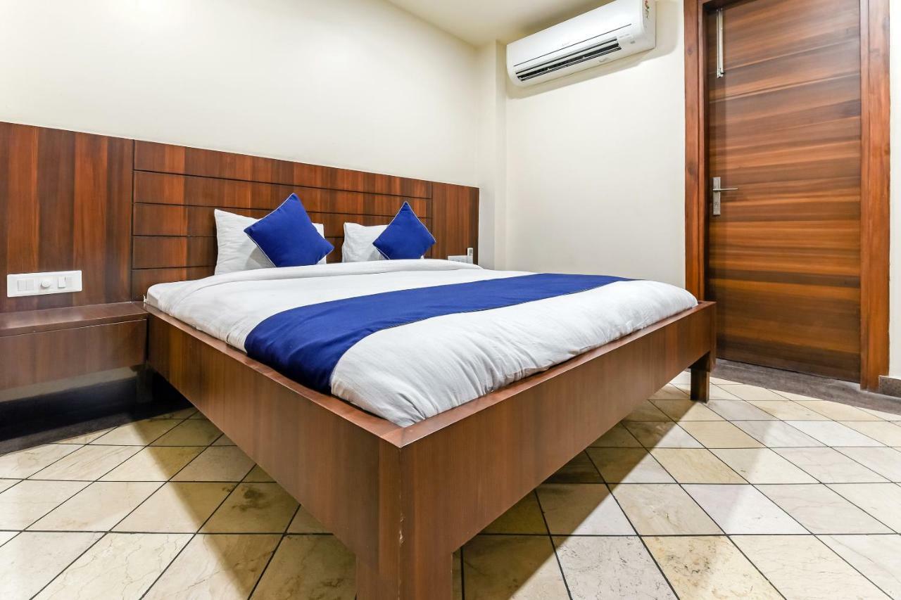 Fabexpress Marigold I Otel Yeni Delhi Dış mekan fotoğraf