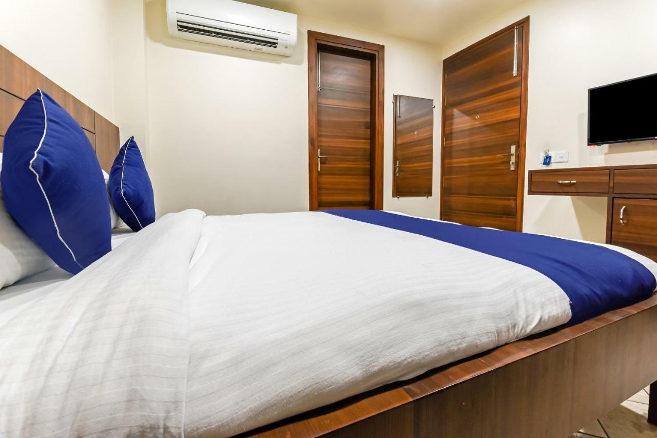 Fabexpress Marigold I Otel Yeni Delhi Dış mekan fotoğraf
